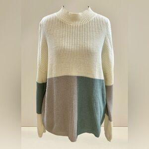 ANDREE BY UNIT Cream, Gray, and Green Turtleneck Oversized Sweater, Medium